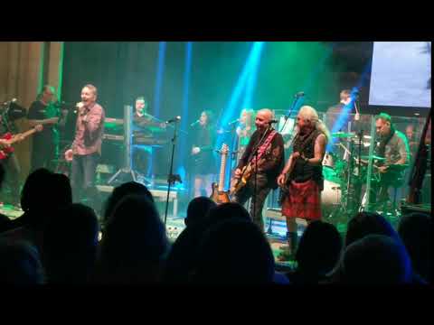 Mike Kilian & OSTROCK MEETS CLASSIC: Blutrot / Wir 10.11.2019 Leipzig