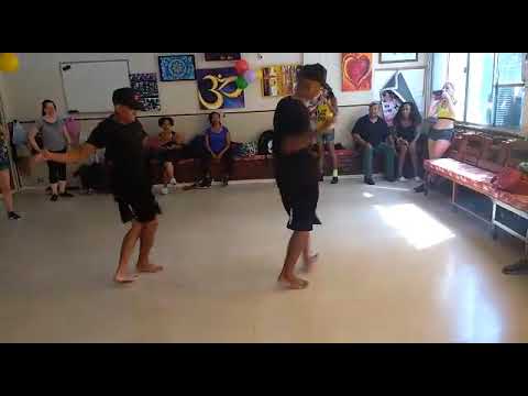 Passinho foda - (CL Fabulloso e Leony Fbls)