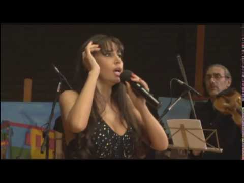 Sandra Cabal Naranjo en flor Tango