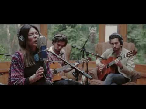 Los Rumberos ft. Valgur - Ojos Tristes