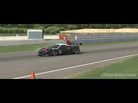 Ferrari battle at Hockenheim - Yannick x Mike