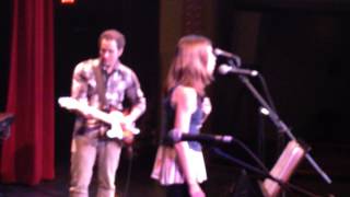 Sonya Shoup sings &quot;Hallelujah&quot;; Manistee Spring and All Music Festival; w/ Joshua Davis