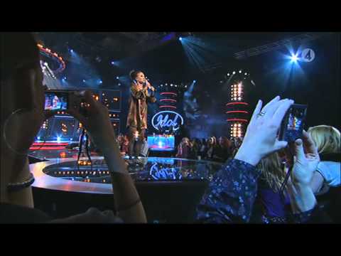 Mariette Hansson - Bleeding love - Idol Sverige (TV4)