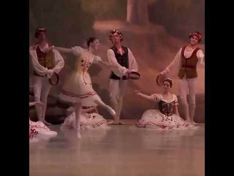 Renata Shakirova in Peasant Pas de Deux Variation 💛