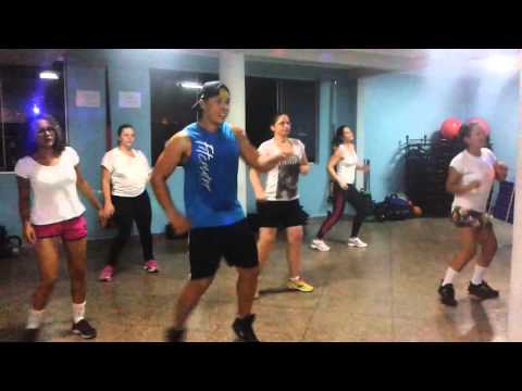 aula zumba 02 #Que Se Muera- Daddy Yankee