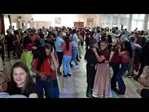 Olha a dança nos idosos de Campo Bonito Paraná(com marcos e margarida)