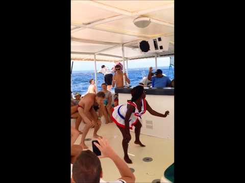 BATTLE  Russia VS Dominican Republic