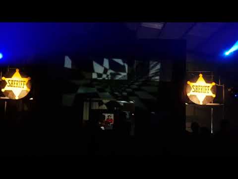 Ce genre de teuf dans ce genre d'hangar !!! Dislek'zik Part2