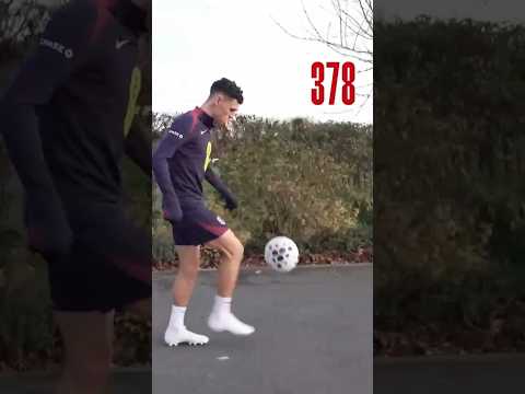 This is RIDICULOUS from Phil Foden 🤯 (via england/IG)