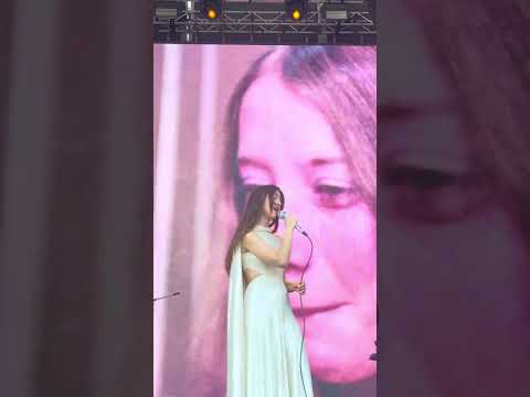 Weyes Blood God Turn Me Into A Flower live at Primavera Sound Buenos Aires 2023