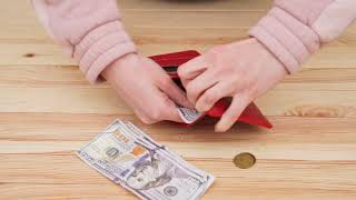 Вертикальне глянсове портмоне з накладною монетницею Grande Pelle 11331 червоне