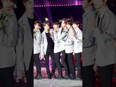 180802 Korea Music Festival - Flower carpet 더보이즈 선우 THE BOYZ SUNWOO FOCUS