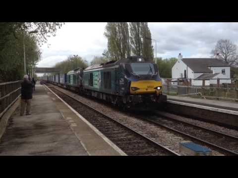 68004&68021 on 06:11 Daventry to Mossend
