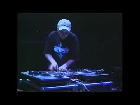 ITF World 2000 - DJ RITCHIE RUFFTONE (UK) - Scratching Category + 90 seconds Drumming Routine