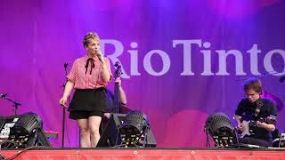 Barbra Lica - Slow Dancing