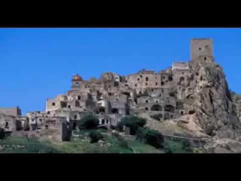 Hino 232 em Italiano