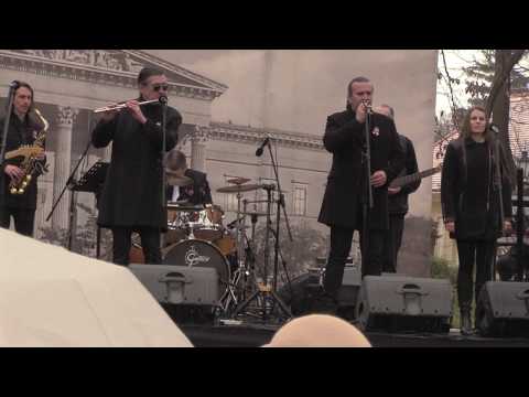 Kormorán zenekar - Kell még egy szó