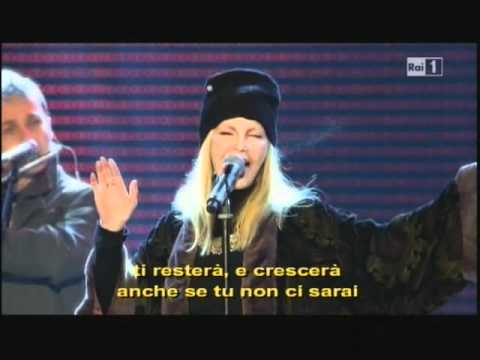 Patty Pravo canta live a Rimini "Se perdo te" e Pazza idea"