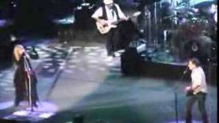 Fleetwood Mac (Stevie Nicks) performs "Destiny Rules" live