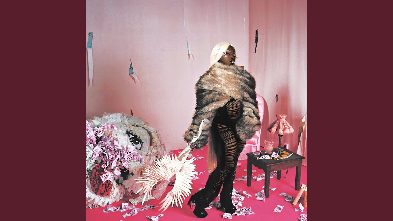 Theodora - ZOU BISOU