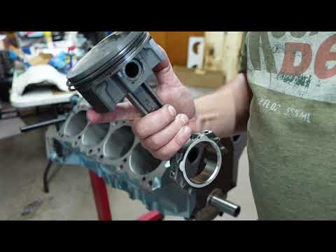 1968 GTO Pontiac 400 Engine - Assembly Part 3 (Bottom End) Part 3