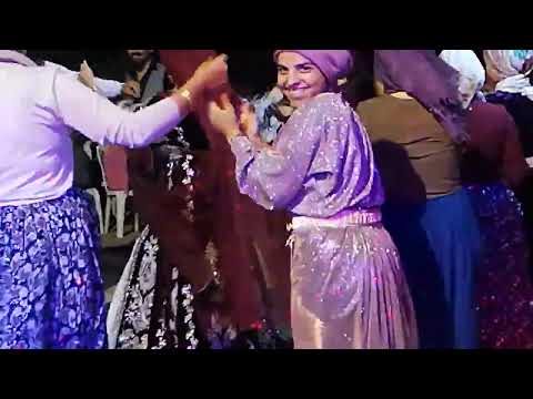 Müzisyen Özlem Ökten AKŞEHİR düğünleri Çakıllar köyü mahallesinden Ramazan & Güllü Üstündağ çiftin