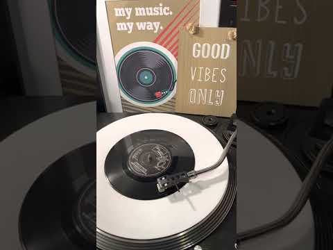 Smokey Robinson & The Miracles - I Second That Emotion ( Vinyl 45 ) From 1967 .