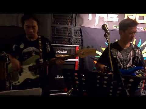 Ar Kar Tha Pya Tike   Live @ Color Stones