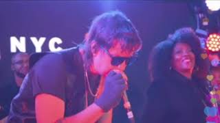 Julian Casablancas - Walk on the Wild Side (Lou Reed cover)