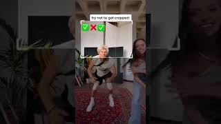 Try not to get cropped ??‍♀️??