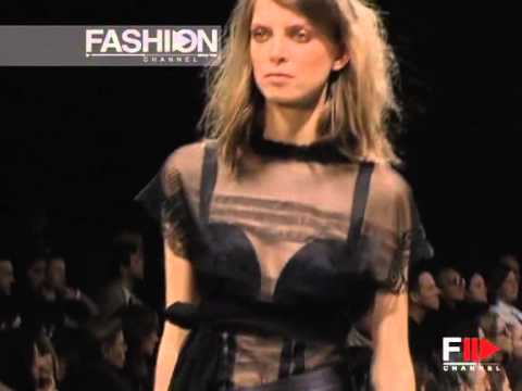 "La Perla" Autumn Winter 2004 2005 Milan 2 of 2 Pret a Porter Woman by FashionChannel