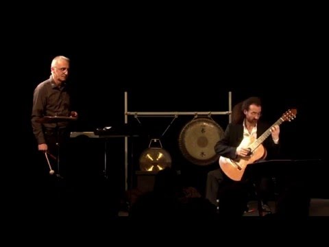 George Crumb - Mundus Canis - Guitare et percussion