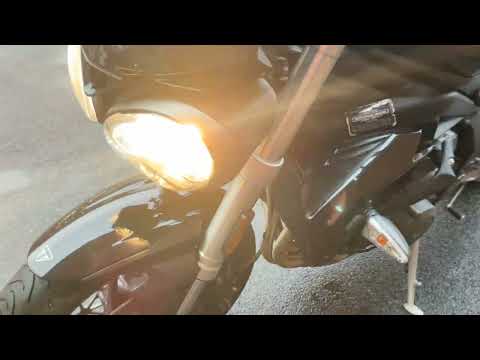 TRIUMPH STREET TRIPLE S 765 2018 67 REG 11,940 MILES BLACK 765CC 19176