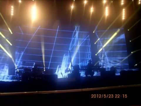 Palo Habera a Team - Iná,Musíš v búrke stáť