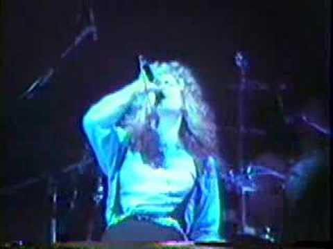 Headpins - Darby Mills Don't it make you Feel (live Vintage)