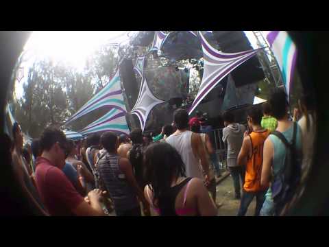 Royal Flush live - D-Addiction - Wtf (Coming Soon Remix) @ Rounders GDL mexico HD 23/11/2013