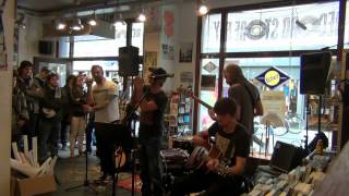 7 Face Tomorrow - Worth the Wait@Velvet Breda@Record Store day 21 april 2012