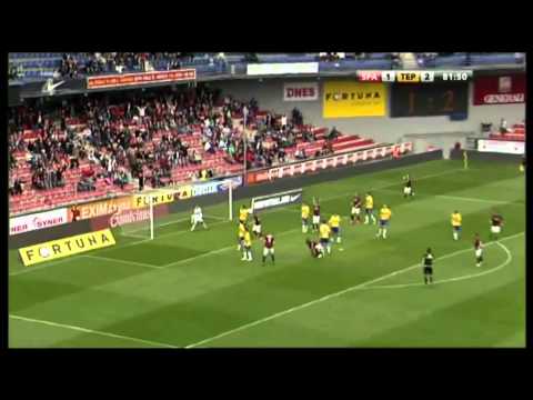 Leonard Kweuke goals and skills - AC Sparta Prague *HD*