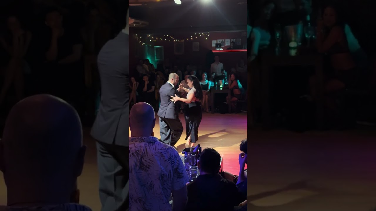 Video thumbnail for Pablo Rodriguez 1st song intro @ La Comedia milonga (sun) - Buenos Aires, Argentina