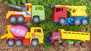 Large Concrete Mixer Trucks Casting Roads, Trains, Wobbling Trucks, Telolet Buses, Cranes, Backho...
