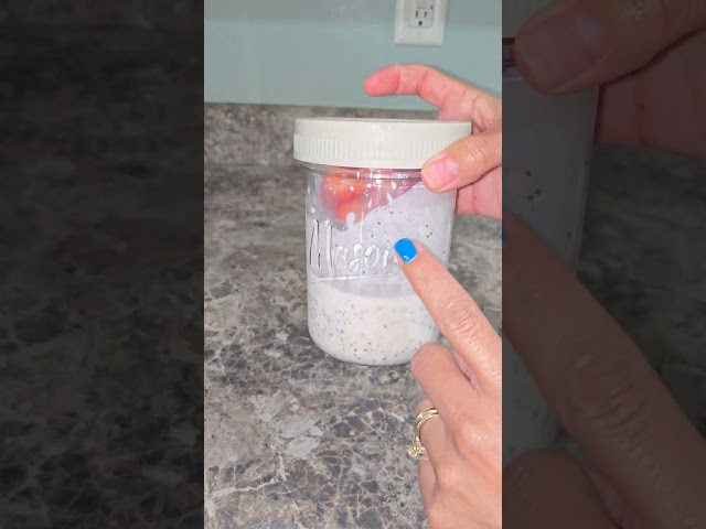 Vídeo relacionado con Otauoaea 6 Piezas Tarros de Cristal con Tapa, 470ml Vasos Yogurtera con Tapa, Mason Jar Botes de Cristal Hermetico Overnight Oats Jar para Yogur, Mermelada, Especias, Cereales, Pudín