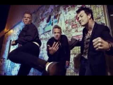 The Living End ,,, Blue Moon of Kentucky  acoustic 1992 -2022