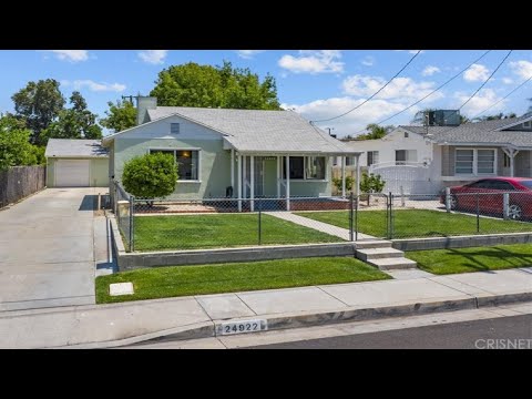 24922 Chestnut Street, Newhall, CA Presented by Marisela Handley.