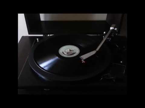 Ahasae Sandasae -  Latha & Dharmadasa Walpola   Film SARADAM (gramophone)