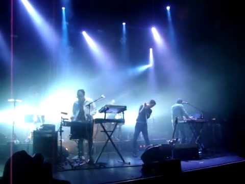 The Shoes featuring Esser - Stay The Same Live @L'Olympia 13/06/2012