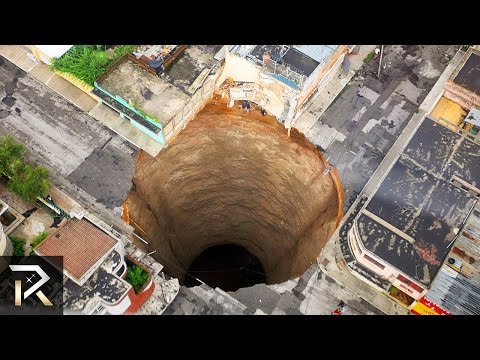 download lagu mp3 mp4 Far Above The Ground Across The Hall, download mp3 Far Above The Ground Across The Hall free download mp3, download mp3 Far Above The Ground Across The Hall