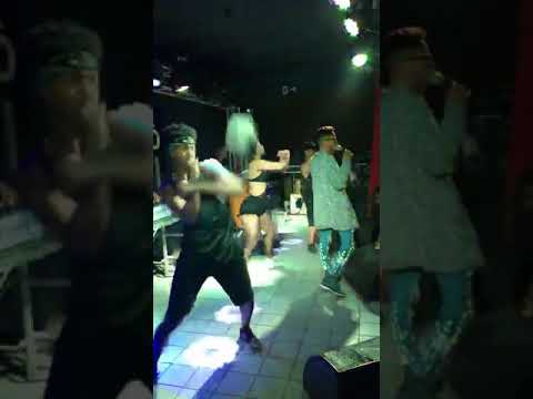 Mc Tocha - ENLOUQUEÇO. Ballet do Tocha