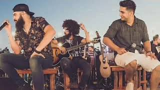 Henrique e Juliano -Metade da estrada