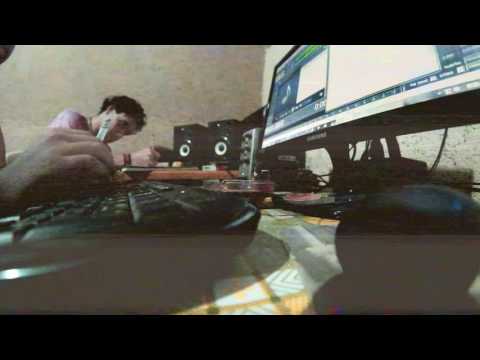 Mortimer Drunk x Gnosis Green - Droga fémina (Prod. FloFilz)