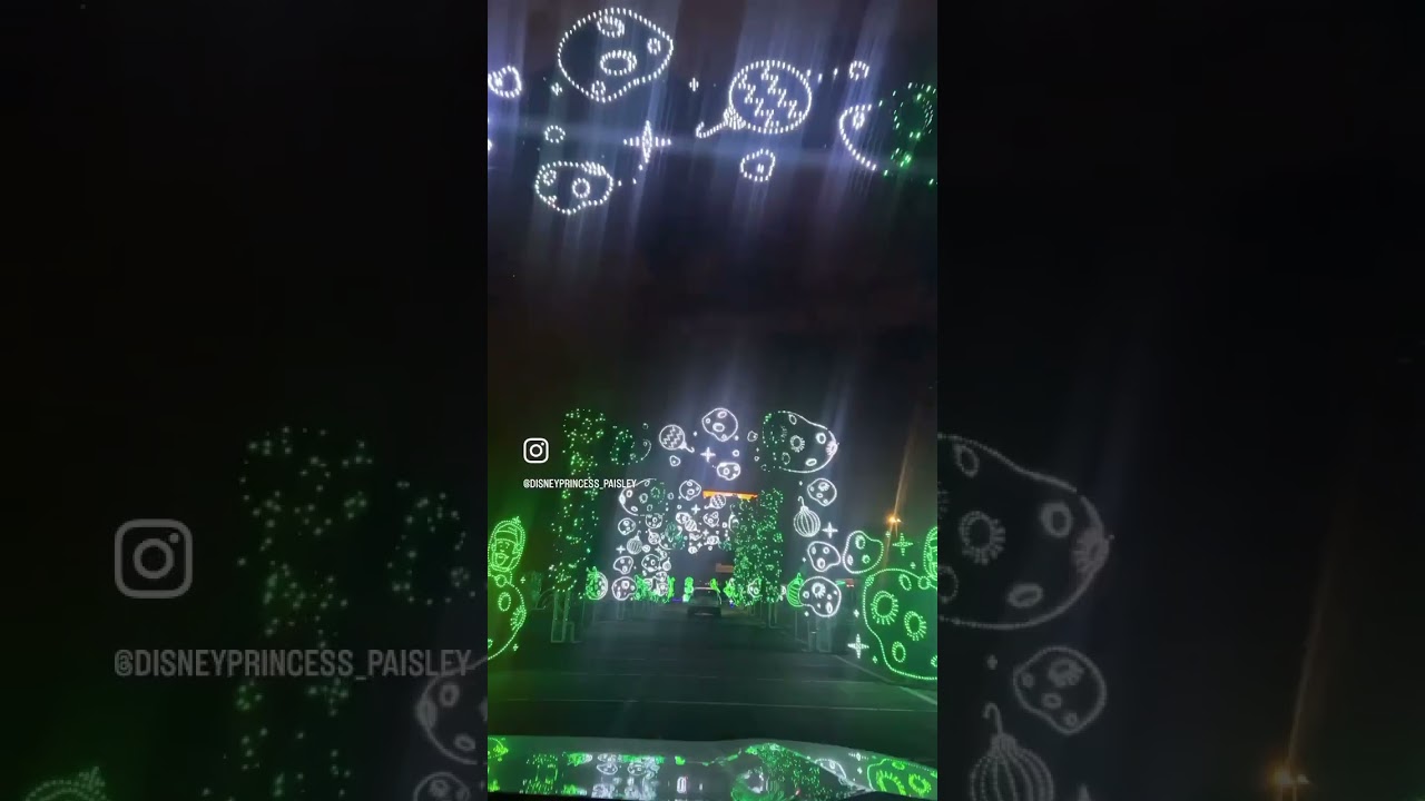 World of Illuminations Light Spectacular!! #christmas #christmaslights #christmasshorts #lights #wow